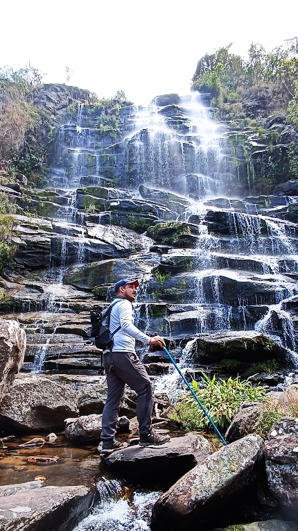 Complexo da Elvira, Serra dos Alves, Minas Gerais, Brasil - Cachoeira 1 e Paulo Neto